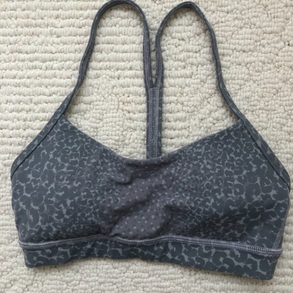 LULULEMON NULU FLOW Y BRA CITY CAMO SILVER DROP - Picture 4 of 6